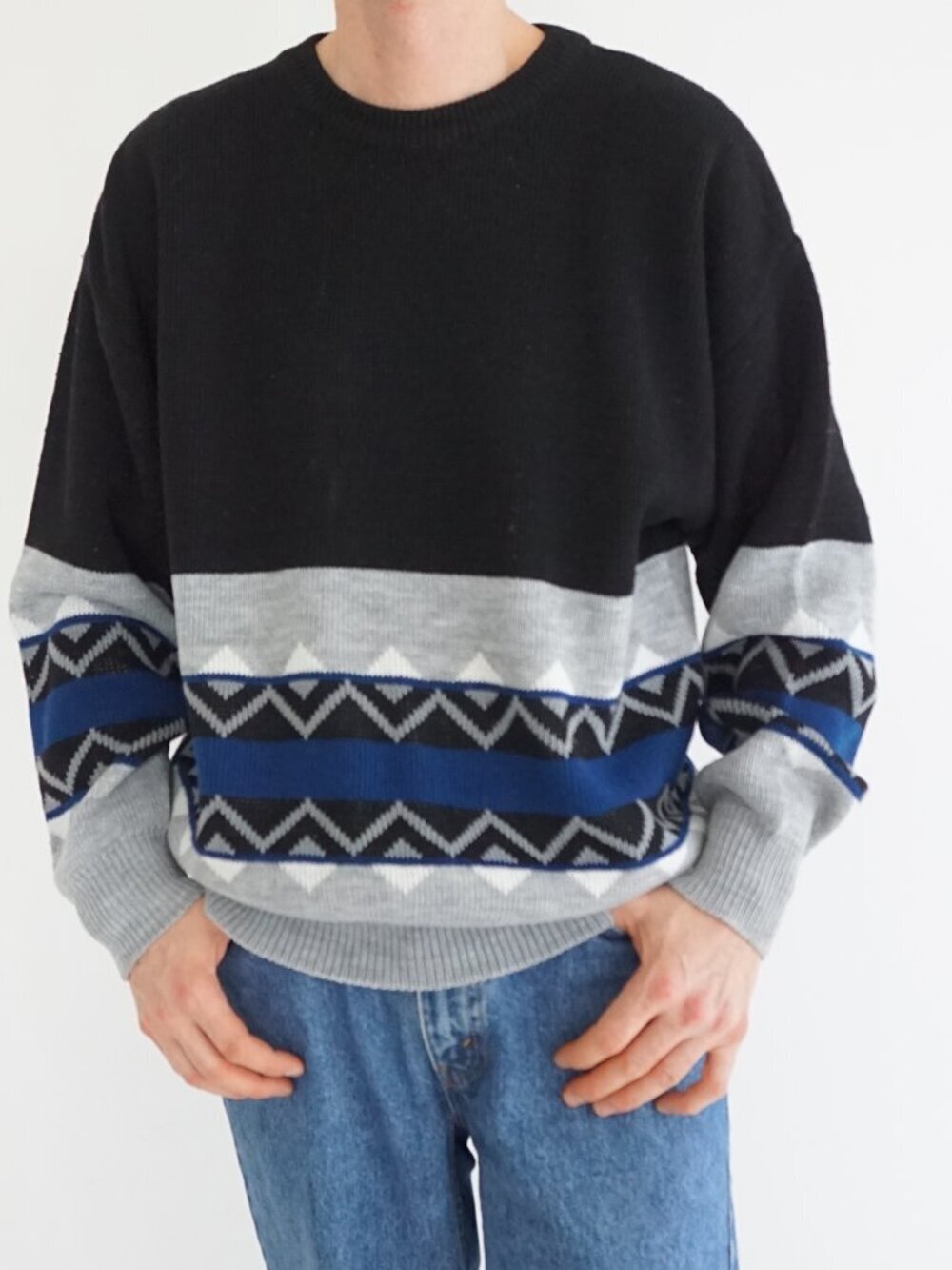 Northwest Territory Black Grey Geometric Stripe Knit Sweater Crewneck Canada XL